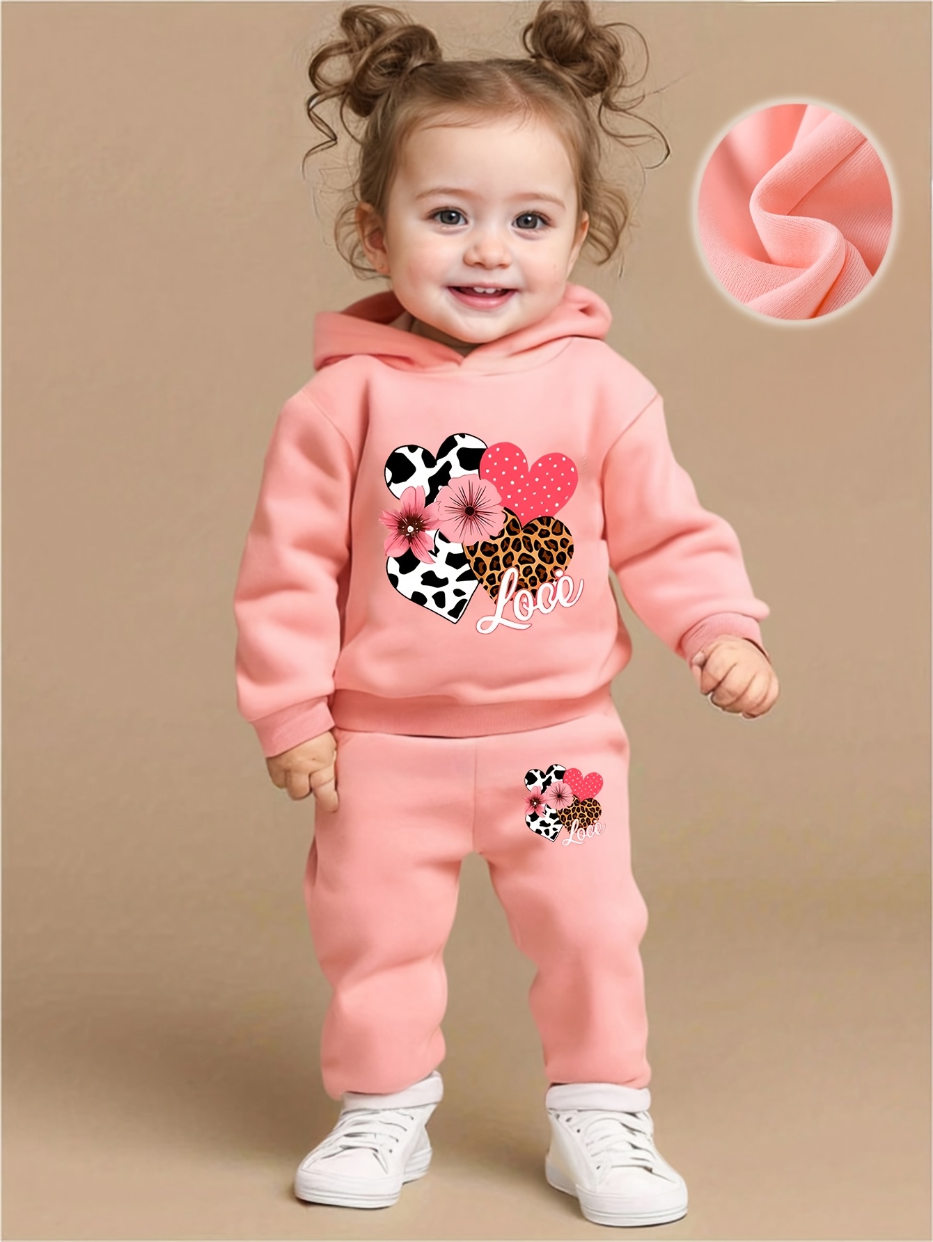 Baby Girl Love Love Flower Pat - огляд і ціна Plant Parent Hoodie