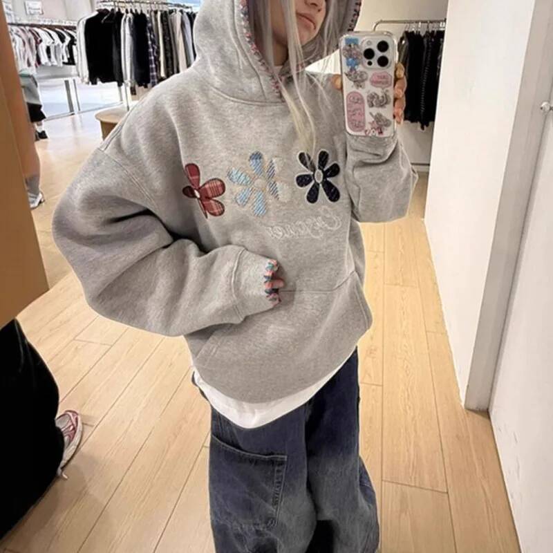 Street Small Flower Embroidery - огляд і ціна Plant Parent Hoodie